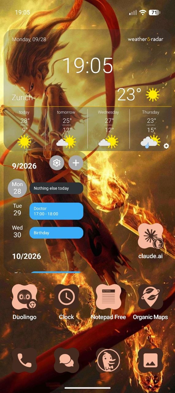 Owner-Homescreen mit Wetter-Widget, Kalender, Organic Maps, Duolingo und der Claude-Web-App
